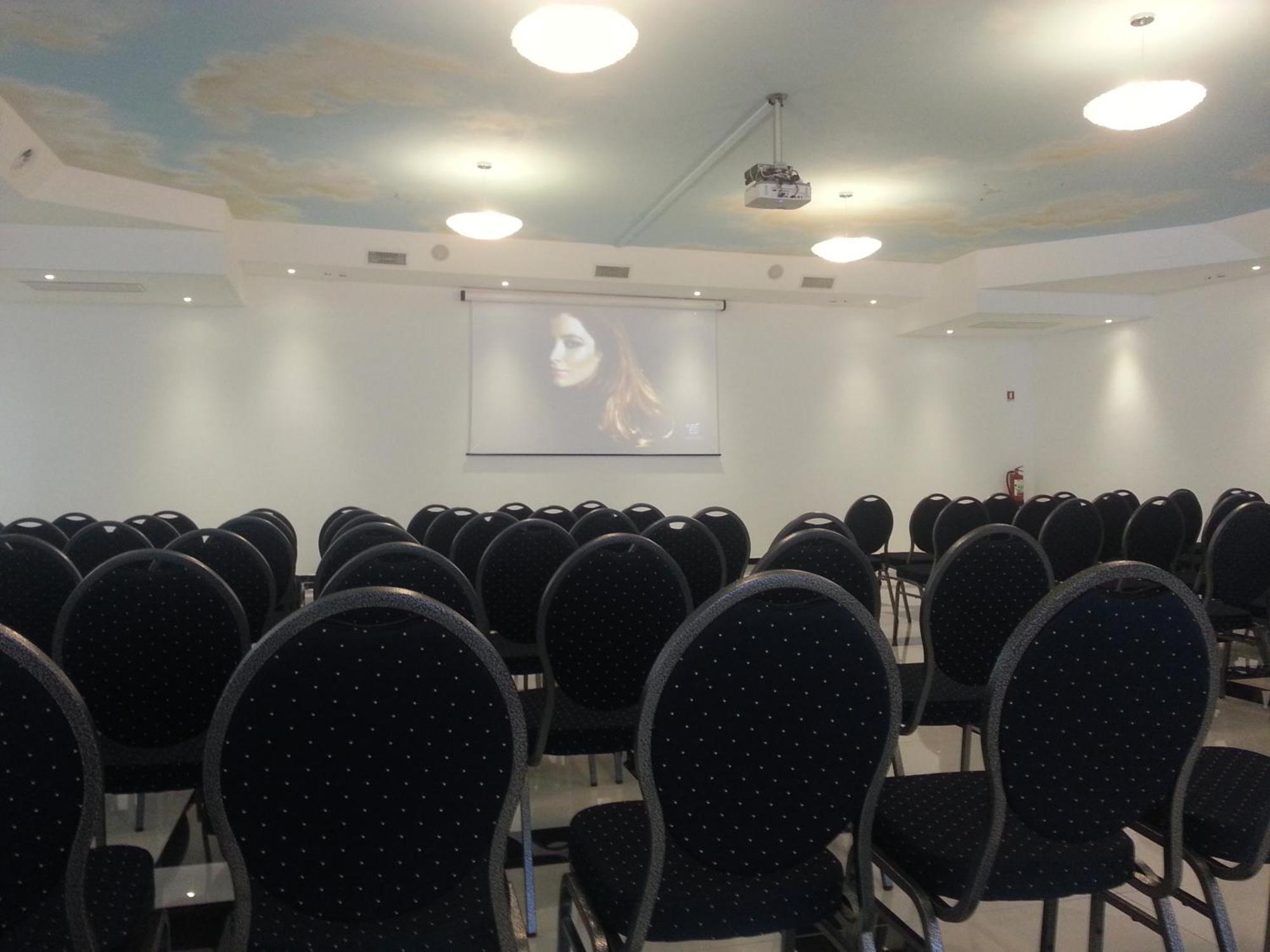 Serpa Hotel Anzio Esterno foto
