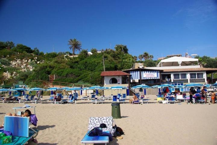 Serpa Hotel Anzio Esterno foto
