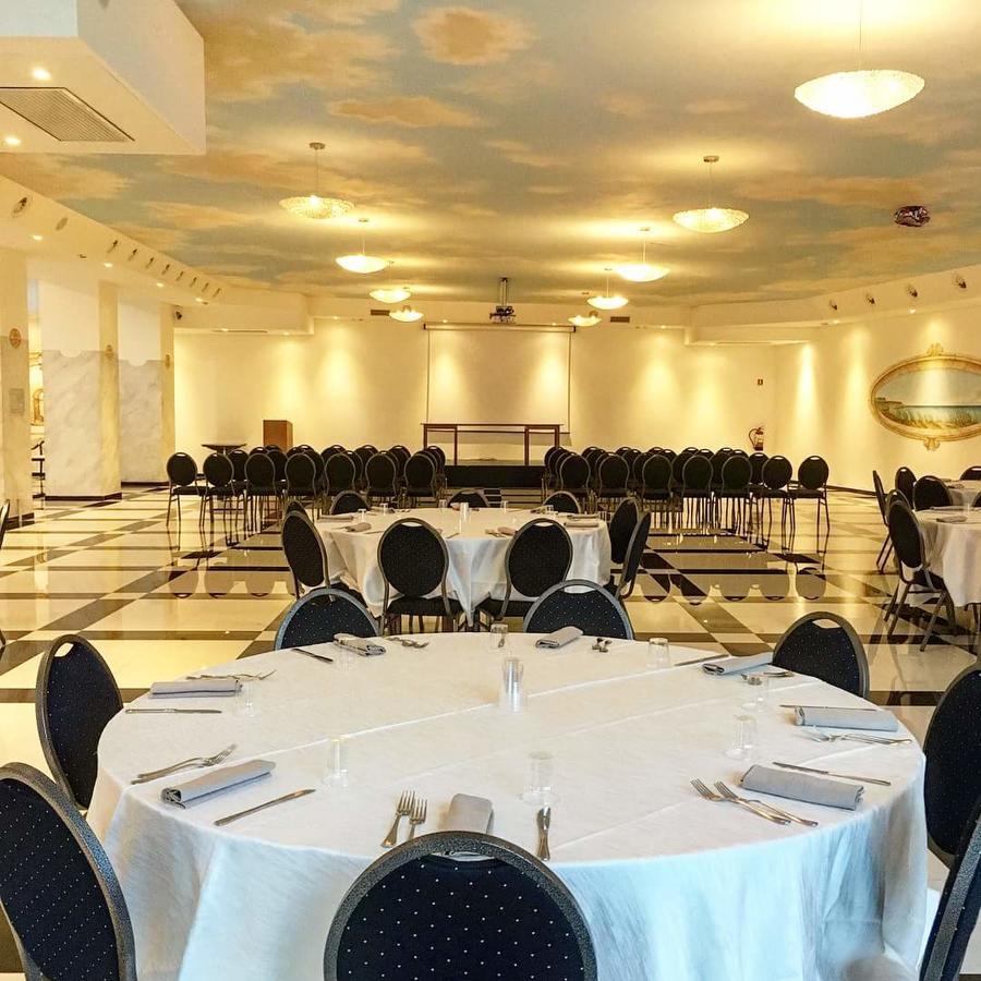 Serpa Hotel Anzio Esterno foto